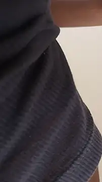 Snapshot of naughtyreva chatting on 10-28-25, 04:42 naughtyreva online show from 10-28-25, 04:42