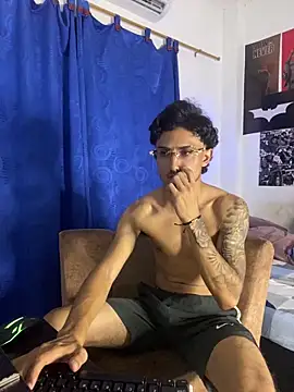 Zayn kane online show from 12-18-25, 12:17