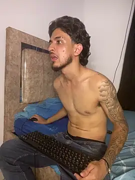 Snapshot of Zayn_kane chatting on 06-18-26, 09:19 Zayn kane online show from 06-18-26, 09:19