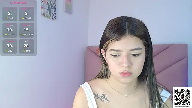 Snapshot of eva_sin18 chatting on 11-08-25, 11:03 eva sin18 online show from 11-08-25, 11:03