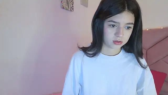 Snapshot of eva_sin18 chatting on 01-11-26, 11:10 eva sin18 online show from 01-11-26, 11:10