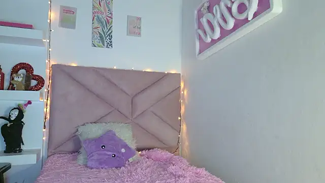 Snapshot of eva_sin18 chatting on 03-26-26, 11:21 eva sin18 online show from 03-26-26, 11:21