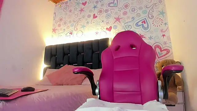 margott 22  online show from 11-26-25, 06:31