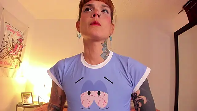 Snapshot of Alessamoth chatting on 10-28-25, 07:49 Alessamoth online show from 10-28-25, 07:49