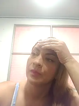 Milf-Prettyboobs online show from 03-27-26, 09:36