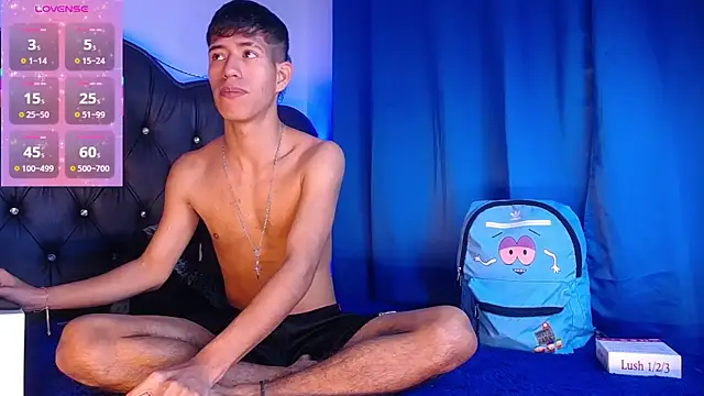 dareck 18 online show from 10-22-25, 05:13