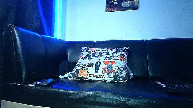 dareck 18 online show from 07-02-26, 10:27