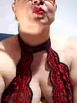 Snapshot of michellrodriguez chatting on 02-05-26, 12:26 michellrodriguez online show from 02-05-26, 12:26