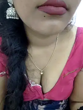 Snapshot of priya_00143 chatting on 12-03-25, 04:53 priya 00143 online show from 12-03-25, 04:53