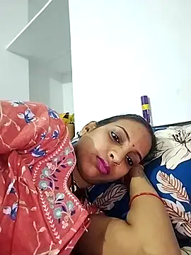 Snapshot of Hotty-Nidhi chatting on 03-23-25, 02:59 Hotty-Nidhi online show from 03-23-25, 02:59