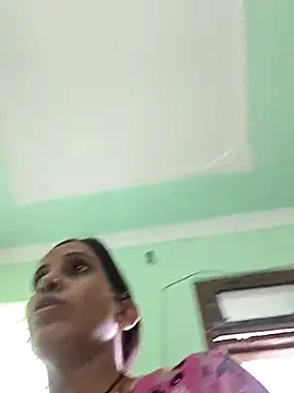 Snapshot of Hotty-Nidhi chatting on 10-11-25, 07:51 Hotty-Nidhi online show from 10-11-25, 07:51