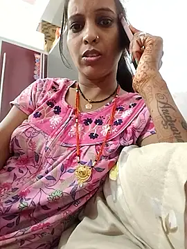 Snapshot of Hotty-Nidhi chatting on 10-14-25, 03:51 Hotty-Nidhi online show from 10-14-25, 03:51
