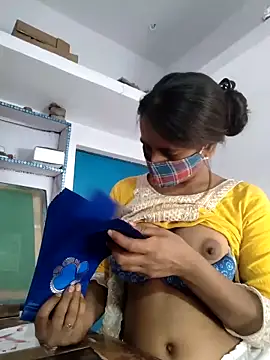 indiancute43 online show from 04-11-26, 07:56