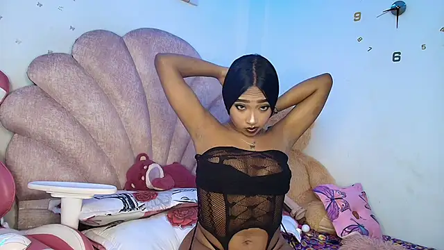 charlotte walker1 online show from 03-11-26, 05:35