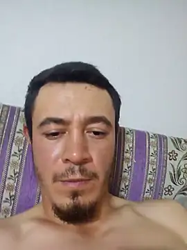 Snapshot of Thunderbolt121 chatting on 10-06-25, 08:28 Thunderbolt121 online show from 10-06-25, 08:28