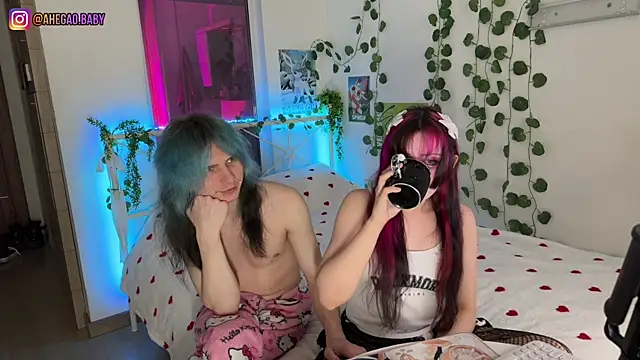 Snapshot of h3ntai_baby chatting on 05-16-26, 04:28 h3ntai baby online show from 05-16-26, 04:28