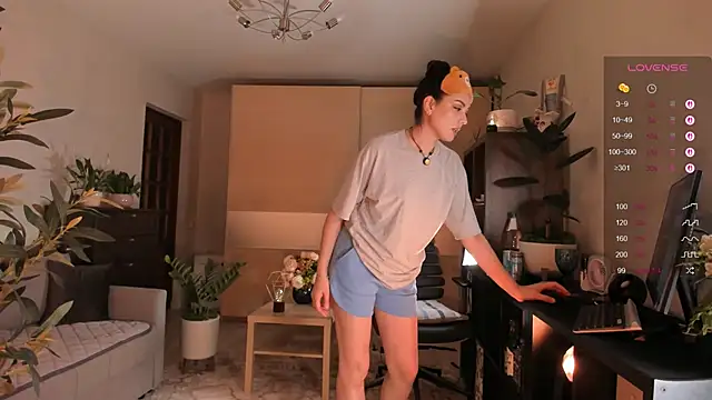 Viki Bellson online show from 09-12-25, 06:19