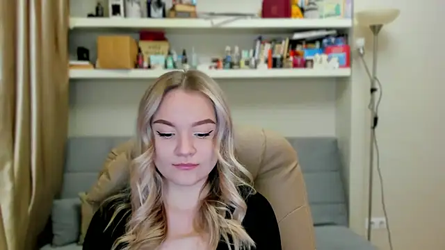 Kara Smith  online show from 11-06-25, 11:59