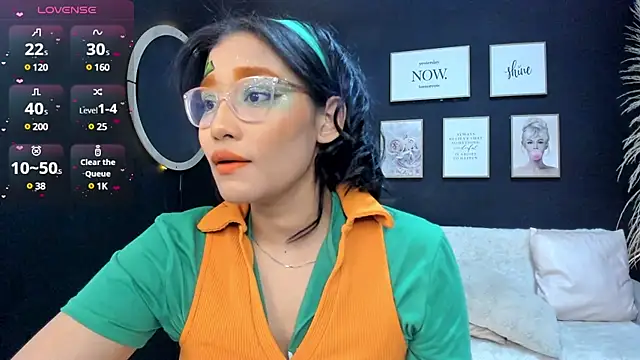 Snapshot of anya_ford chatting on 03-17-25, 07:58 anya ford online show from 03-17-25, 07:58