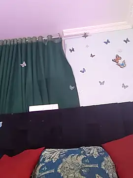 AlexaNovoa  online show from 09-14-25, 11:04