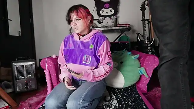 Devil And Princess online show from 09-22-25, 03:41