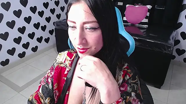 Snapshot of valeria_a1 chatting on 03-21-25, 09:45 valeria a1 online show from 03-21-25, 09:45