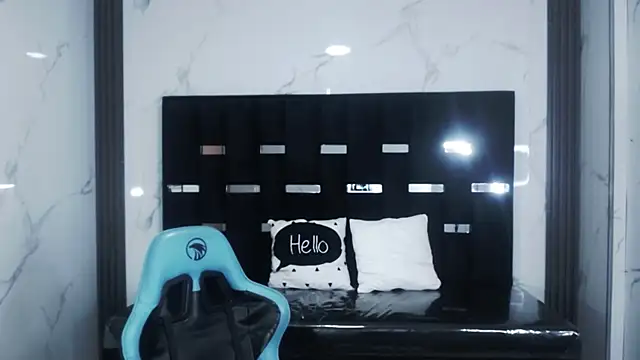 Snapshot of valeria_a1 chatting on 09-26-25, 02:37 valeria a1 online show from 09-26-25, 02:37