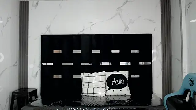 Snapshot of valeria_a1 chatting on 02-20-26, 02:41 valeria a1 online show from 02-20-26, 02:41