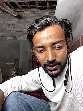 India HOT23 online show from 12-17-25, 12:22