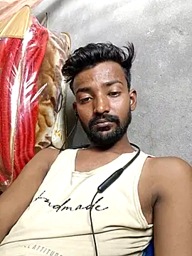 India HOT23 online show from 05-16-26, 07:05