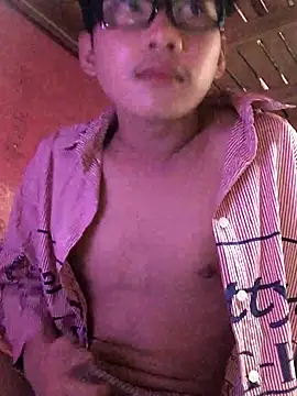 Johnnixes19 online show from 10-21-25, 04:46