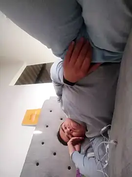 Snapshot of Andy-rtg chatting on 03-22-25, 09:42 Andy-rtg online show from 03-22-25, 09:42