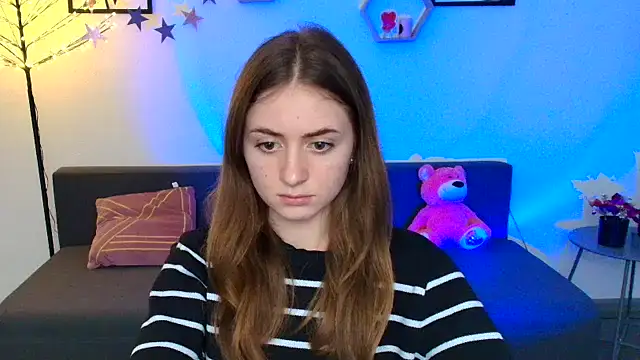 LilyHaart online show from 03-11-25, 05:35