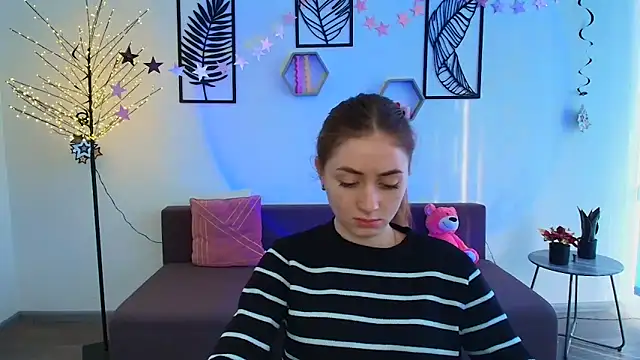 LilyHaart online show from 03-16-25, 06:42