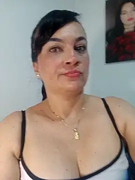 Snapshot of megan_milf79 chatting on 11-26-25, 02:23 megan milf79 online show from 11-26-25, 02:23