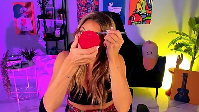 SarahAlluring online show from 10-31-25, 12:39