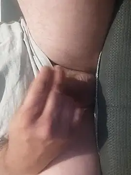 gui67675 online show from 09-26-25, 03:32