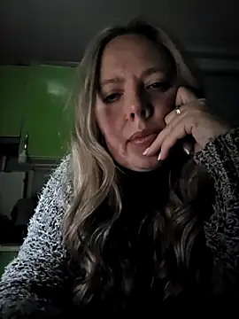 Irina3718 online show from 12-20-25, 09:22