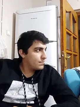 Kadir1320xh online show from 10-22-25, 12:44