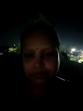 Snapshot of Arohi35 chatting on 05-11-26, 02:34 Arohi35 online show from 05-11-26, 02:34
