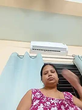 Snapshot of Arohi35 chatting on 05-26-26, 01:29 Arohi35 online show from 05-26-26, 01:29