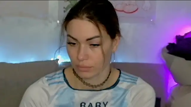 SweetDarling7 online show from 02-11-26, 12:54