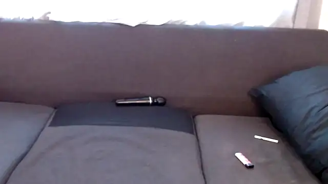 Snapshot of LustyDeziree1 chatting on 10-15-25, 08:58 LustyDeziree1 online show from 10-15-25, 08:58