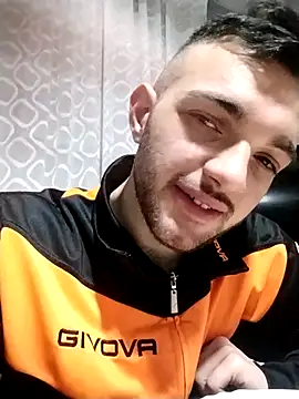 Snapshot of Francescodicristina44 chatting on 02-18-26, 09:55 Francescodicristina44 online show from 02-18-26, 09:55