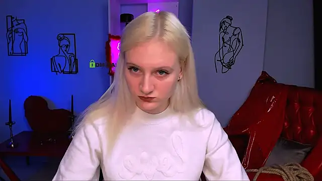 madam uliis online show from 03-14-25, 08:42