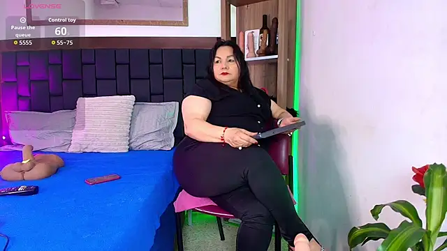 EllenaBoobs  online show from 05-23-26, 07:51