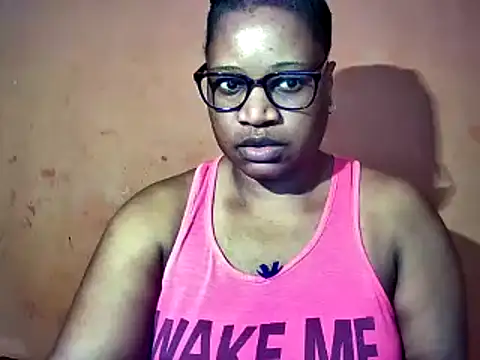 Snapshot of sexyamanda_ chatting on 10-18-25, 01:23 sexyamanda online show from 10-18-25, 01:23