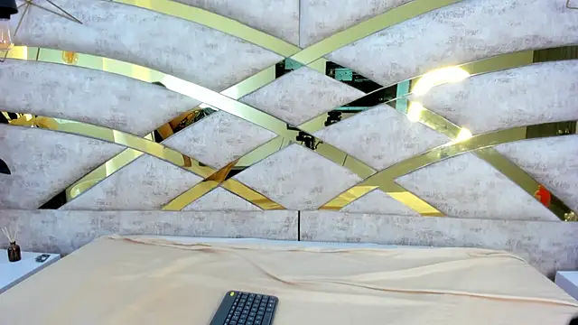 Sofiia Rossee  online show from 12-03-25, 10:08