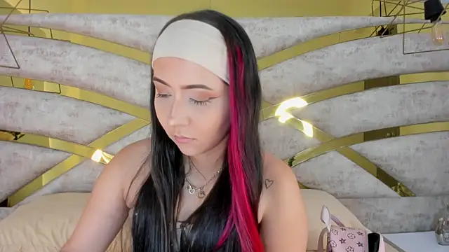 Sofiia Rossee  online show from 01-15-26, 07:50