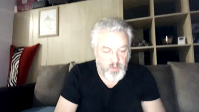 Berg Boy online show from 12-16-25, 08:36